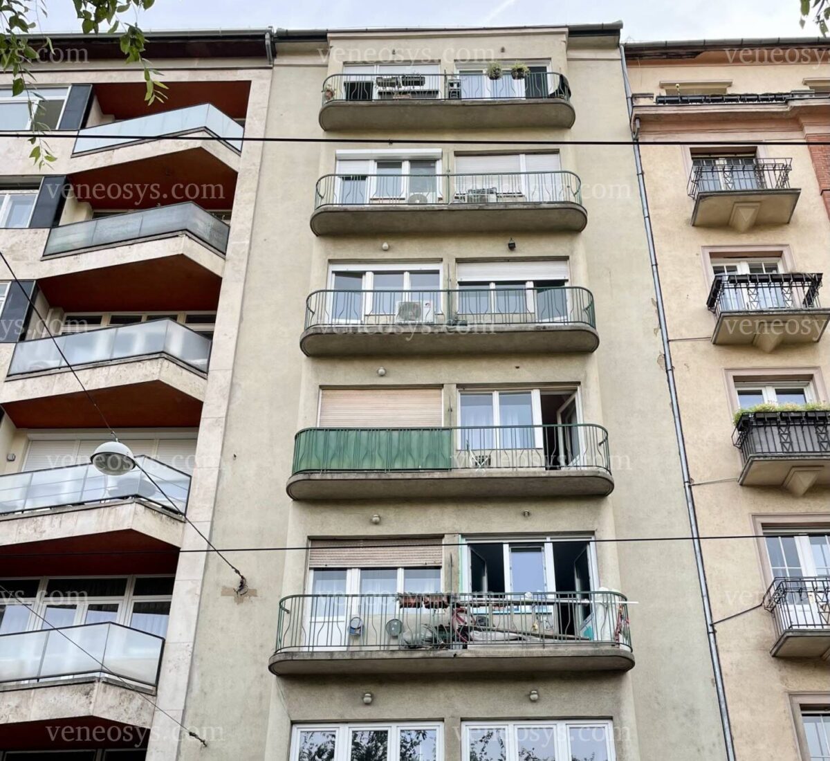 U stóp wzgórza Zamkowego, I. dzielnica Budapesztu