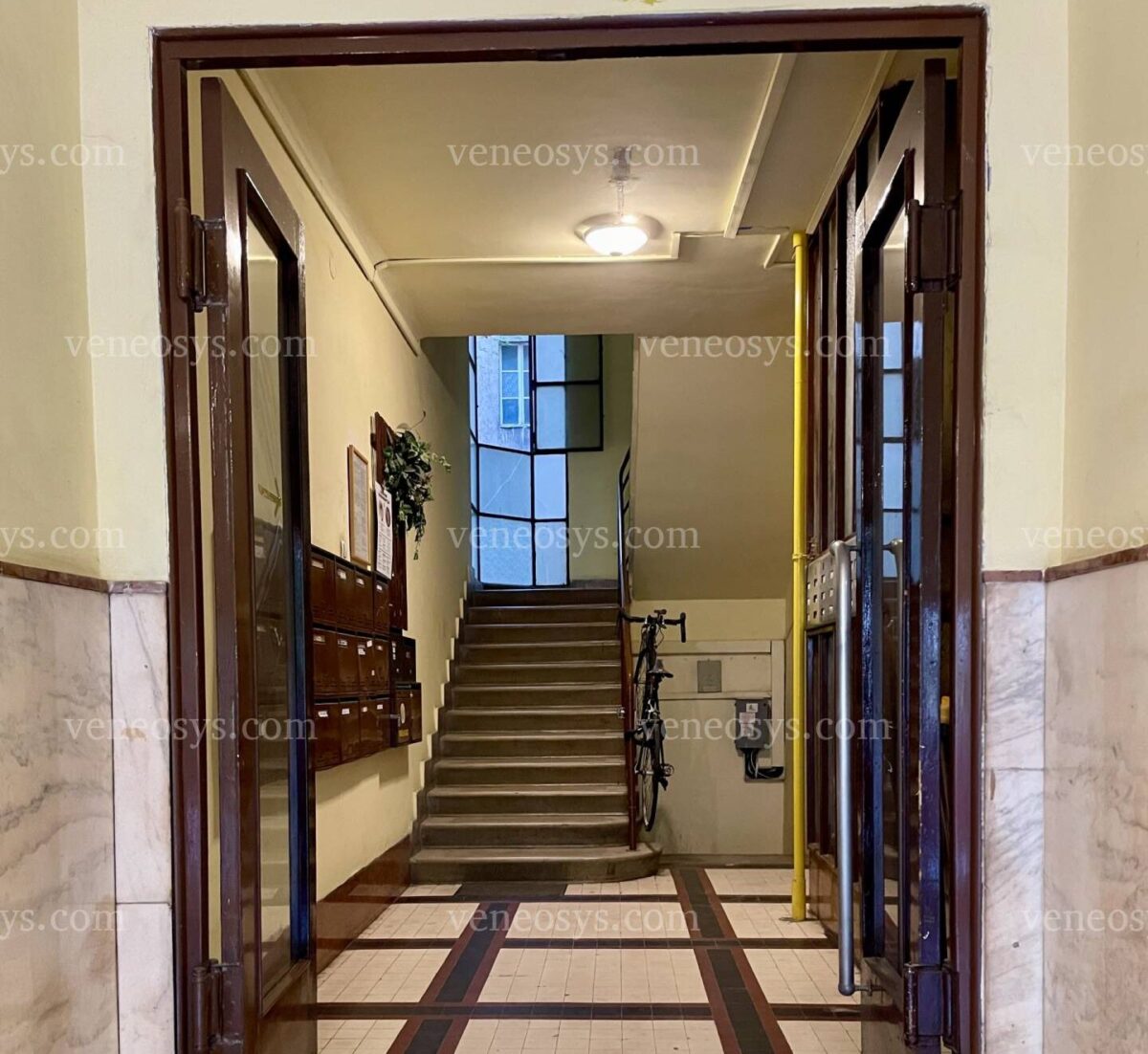 U stóp wzgórza Zamkowego, I. dzielnica Budapesztu