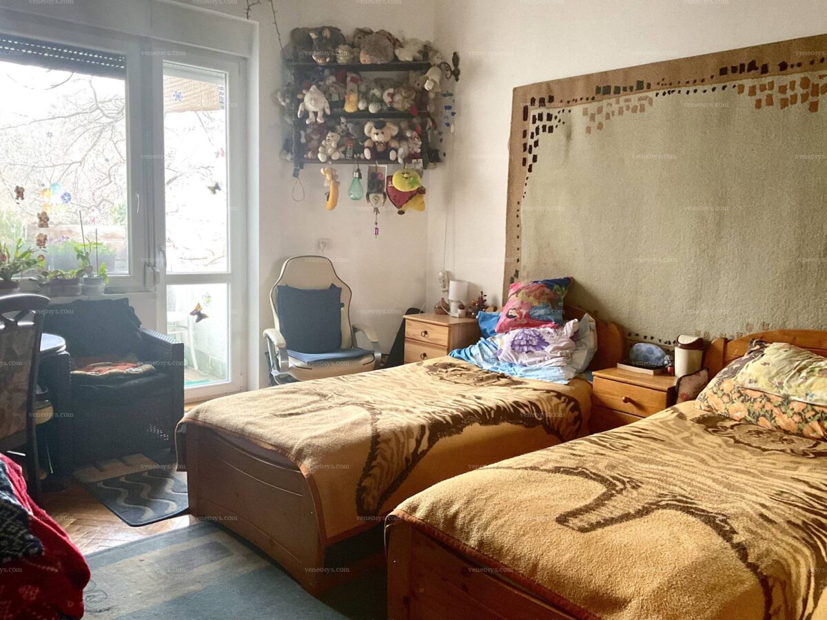 U stóp Góry Gellerta, I. dzielnica Budapesztu