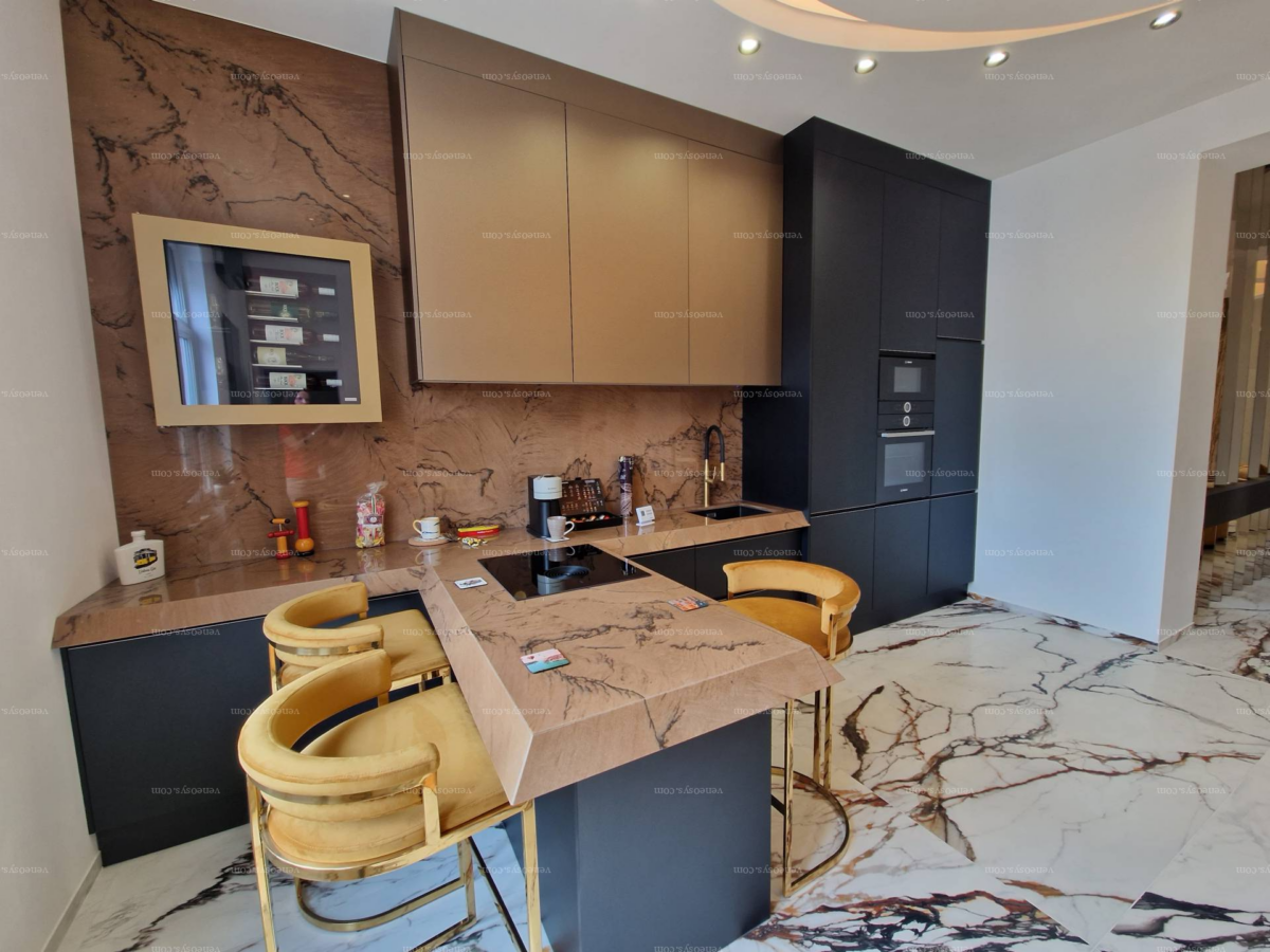 Luksusowe mieszkanie przy placu Uniwersyteckim, V. dzielnica Budapesztu