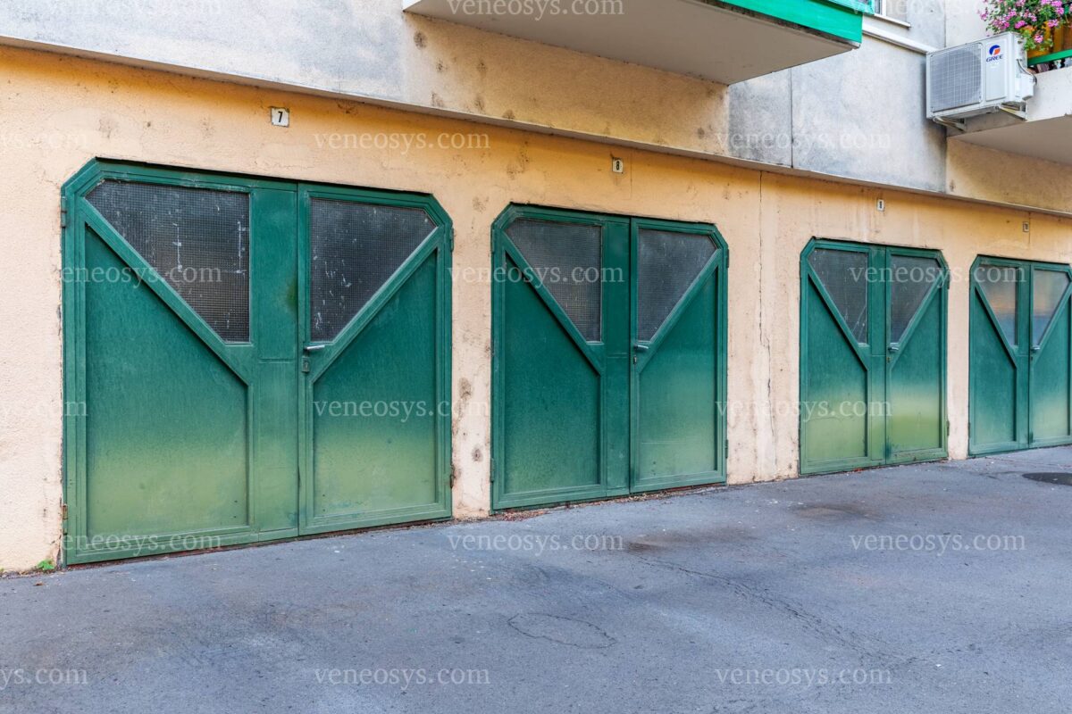 Ulica Kossutha, XV. dzielnica Budapesztu