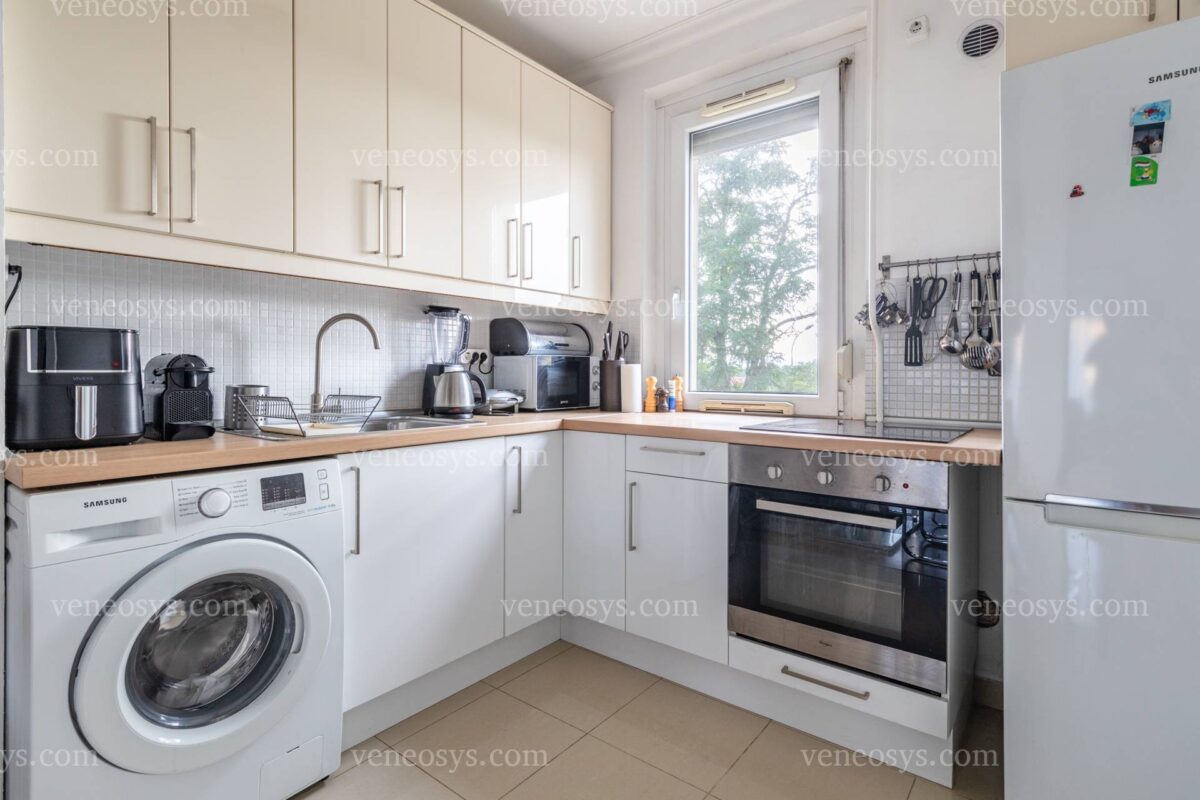 Ulica Kossutha, XV. dzielnica Budapesztu