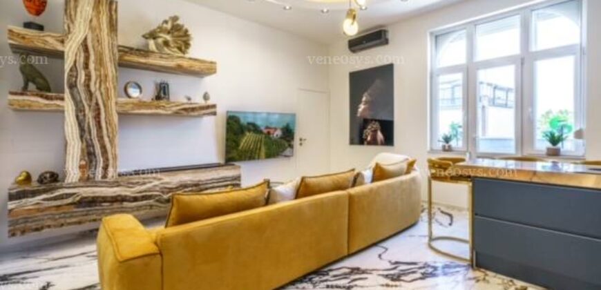 Luksusowe mieszkanie przy placu Uniwersyteckim, V. dzielnica Budapesztu