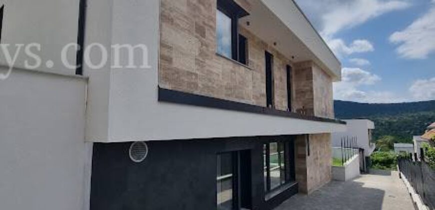 Dom koło Ürömhegy, III. dzielnica Budapesztu