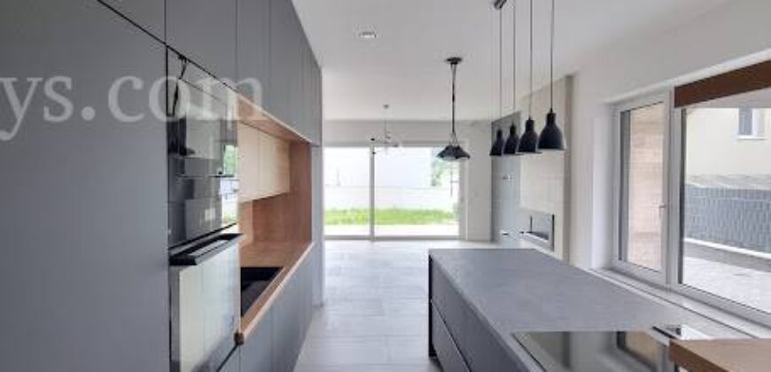 Dom koło Ürömhegy, III. dzielnica Budapesztu