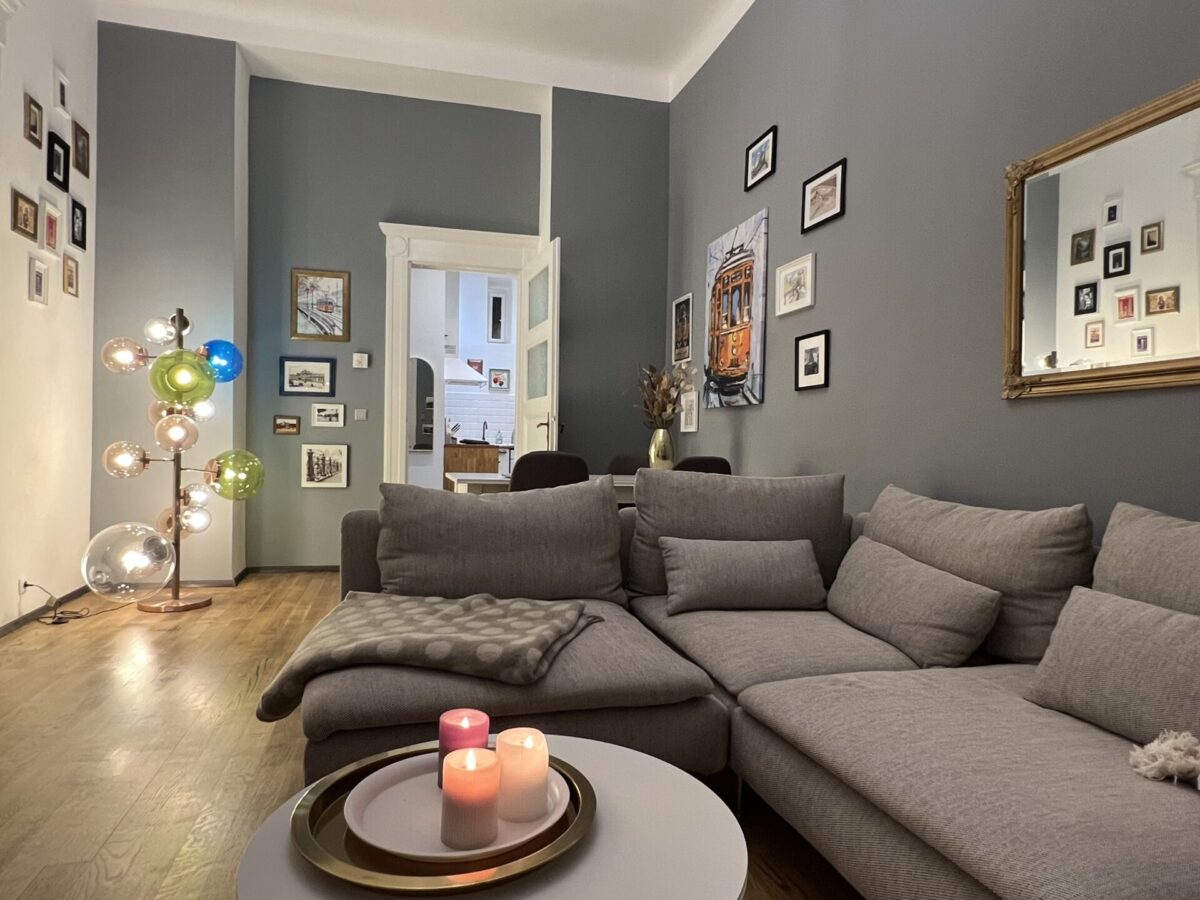 Przy ulicy Királyi Pál, V. dzielnica Budapesztu