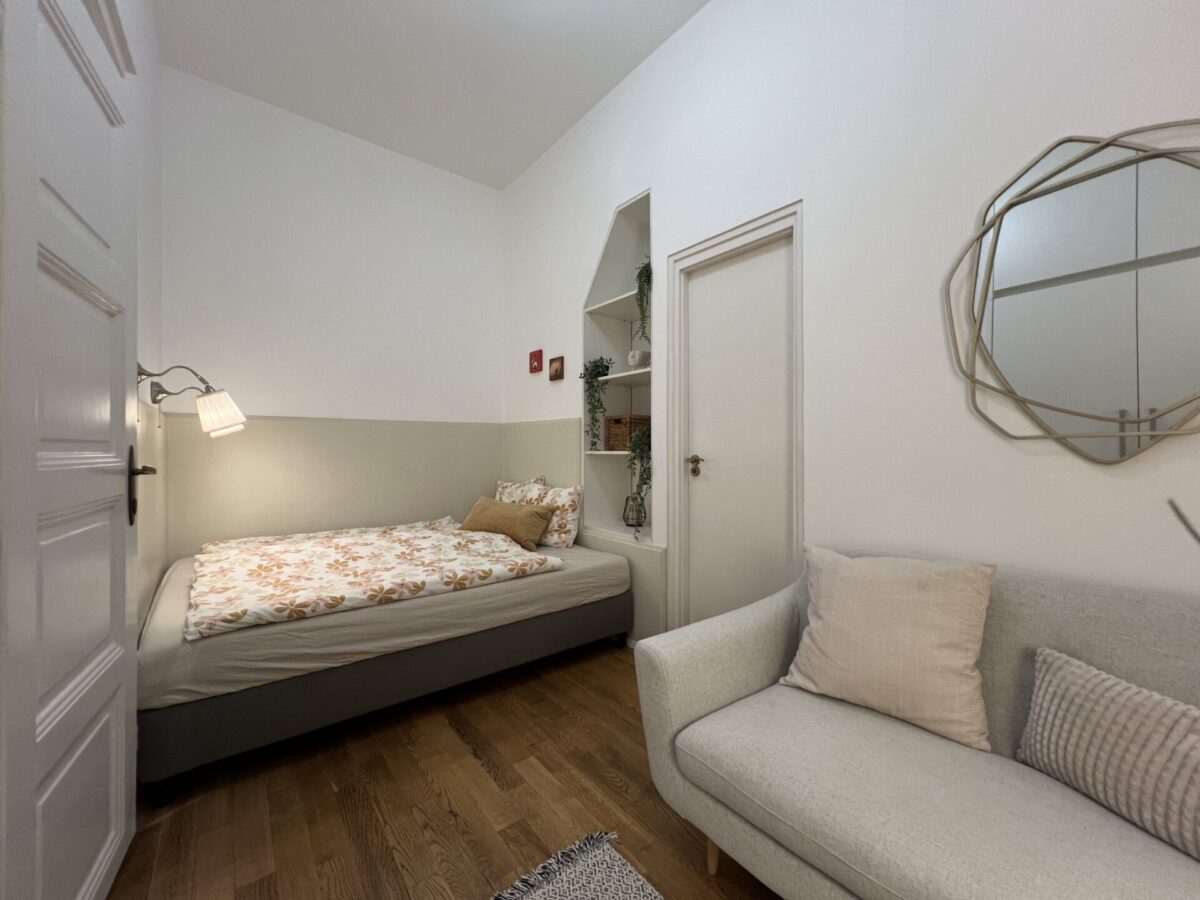 Przy ulicy Királyi Pál, V. dzielnica Budapesztu