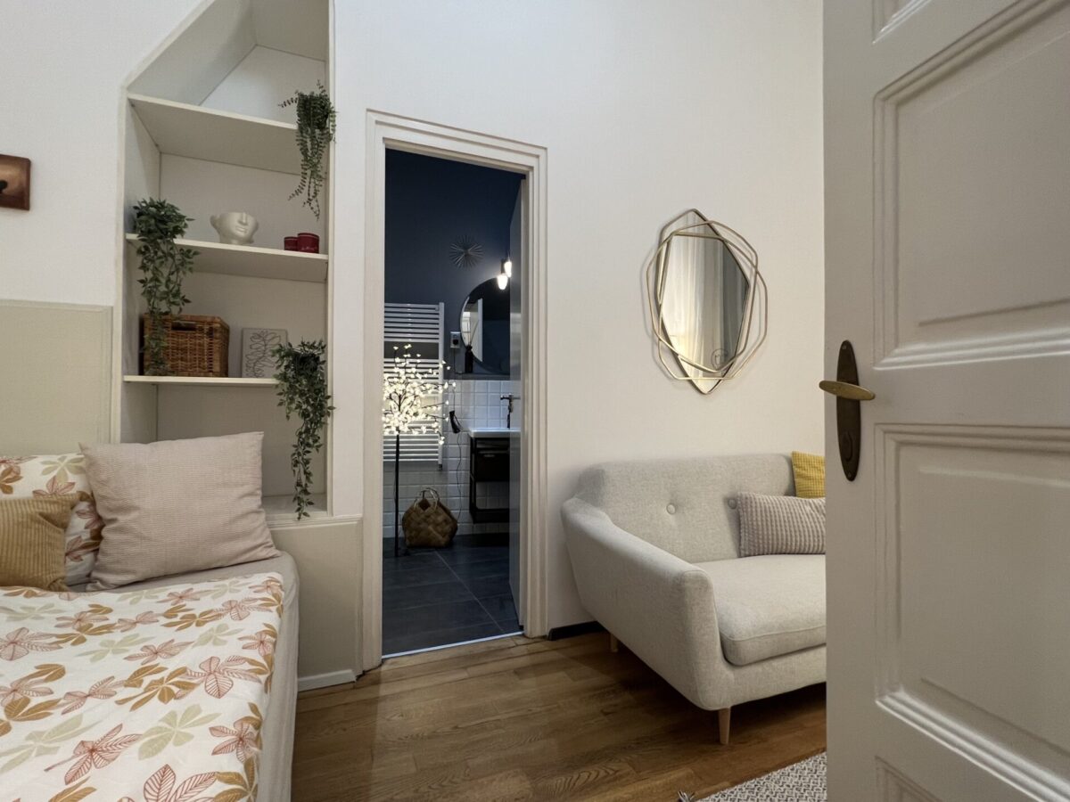 Przy ulicy Királyi Pál, V. dzielnica Budapesztu