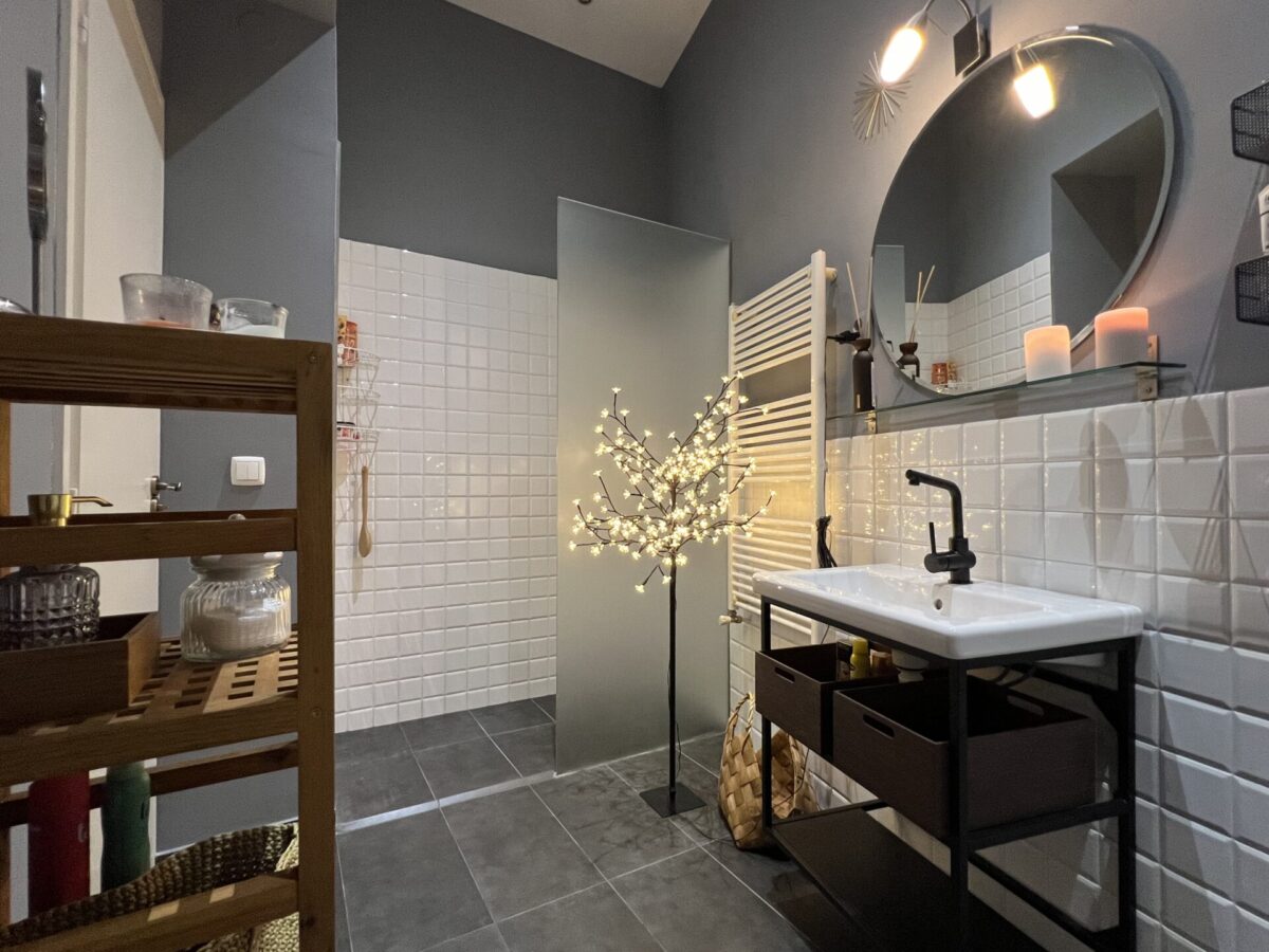 Przy ulicy Királyi Pál, V. dzielnica Budapesztu