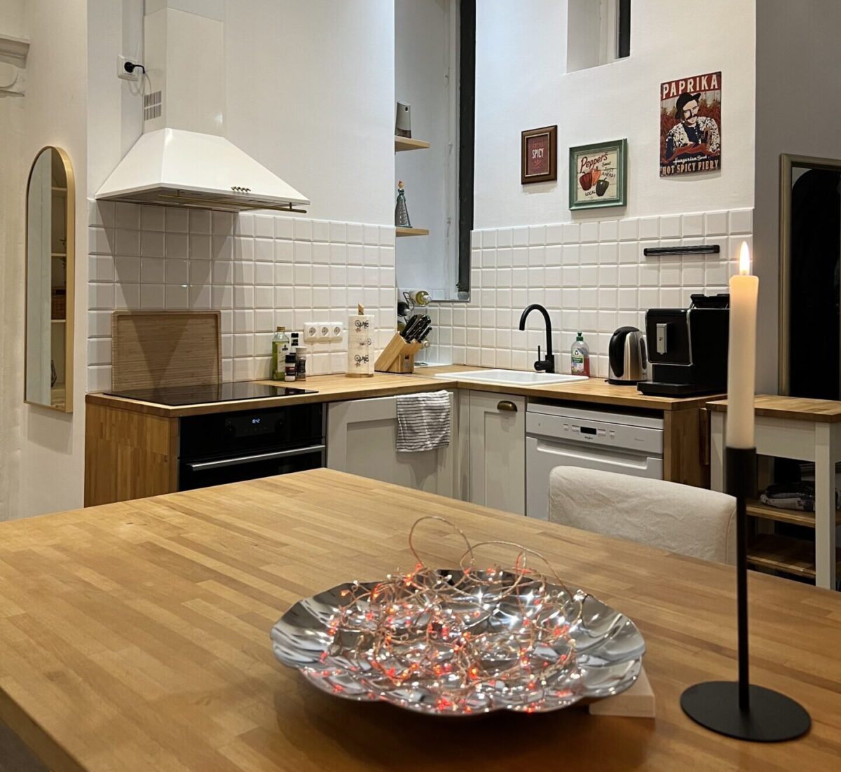 Przy ulicy Királyi Pál, V. dzielnica Budapesztu