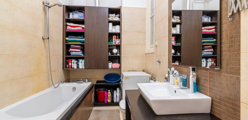 Z widokiem na park Hilda, V. dzielnica Budapesztu