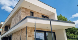 Dom koło Ürömhegy, III. dzielnica Budapesztu