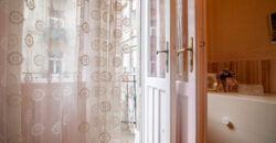 Przy ulicy Falk Miksa, V. dzielnica Budapesztu