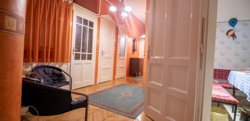 Przy ulicy Falk Miksa, V. dzielnica Budapesztu