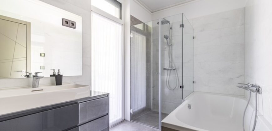 Tarhos utca w III. dzielnicy Budapesztu