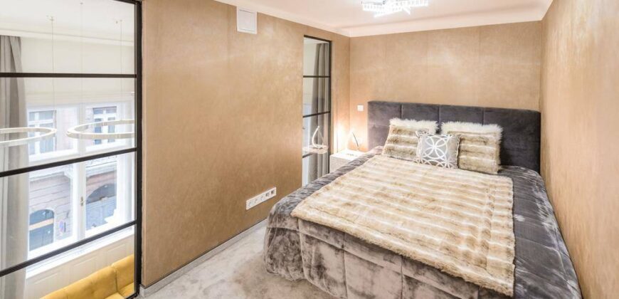 Przy Andrássy út w VI. dzielnicy Budapesztu