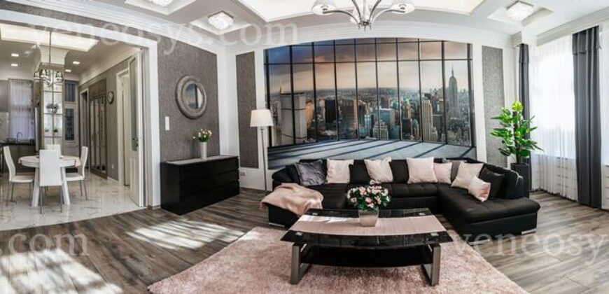 Na ulicy Alkotmány w V. dzielnicy Budapesztu