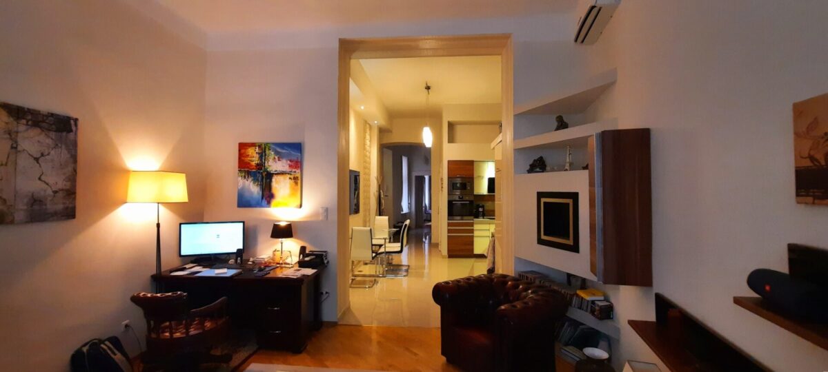 Na ulicy antykwariatów w V. dzielnicy Budapesztu