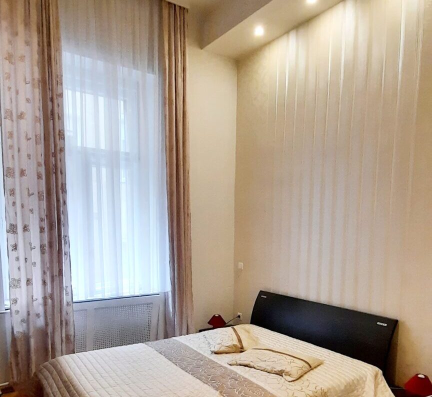 Na ulicy antykwariatów w V. dzielnicy Budapesztu