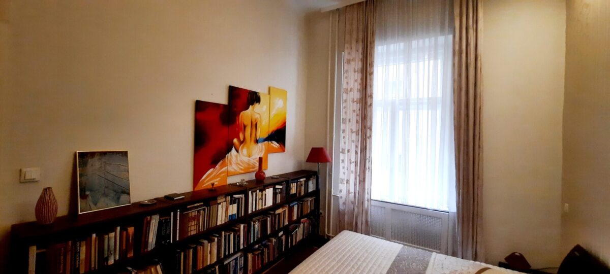 Na ulicy antykwariatów w V. dzielnicy Budapesztu