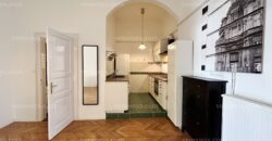 W pięknej kamienicy w XIV. dzielnicy Budapesztu