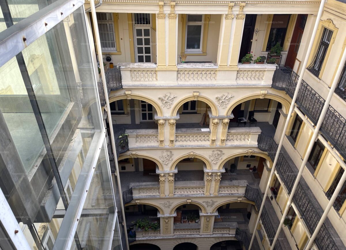 Eleganckie poddasze w VI. dzielnicy Budapesztu